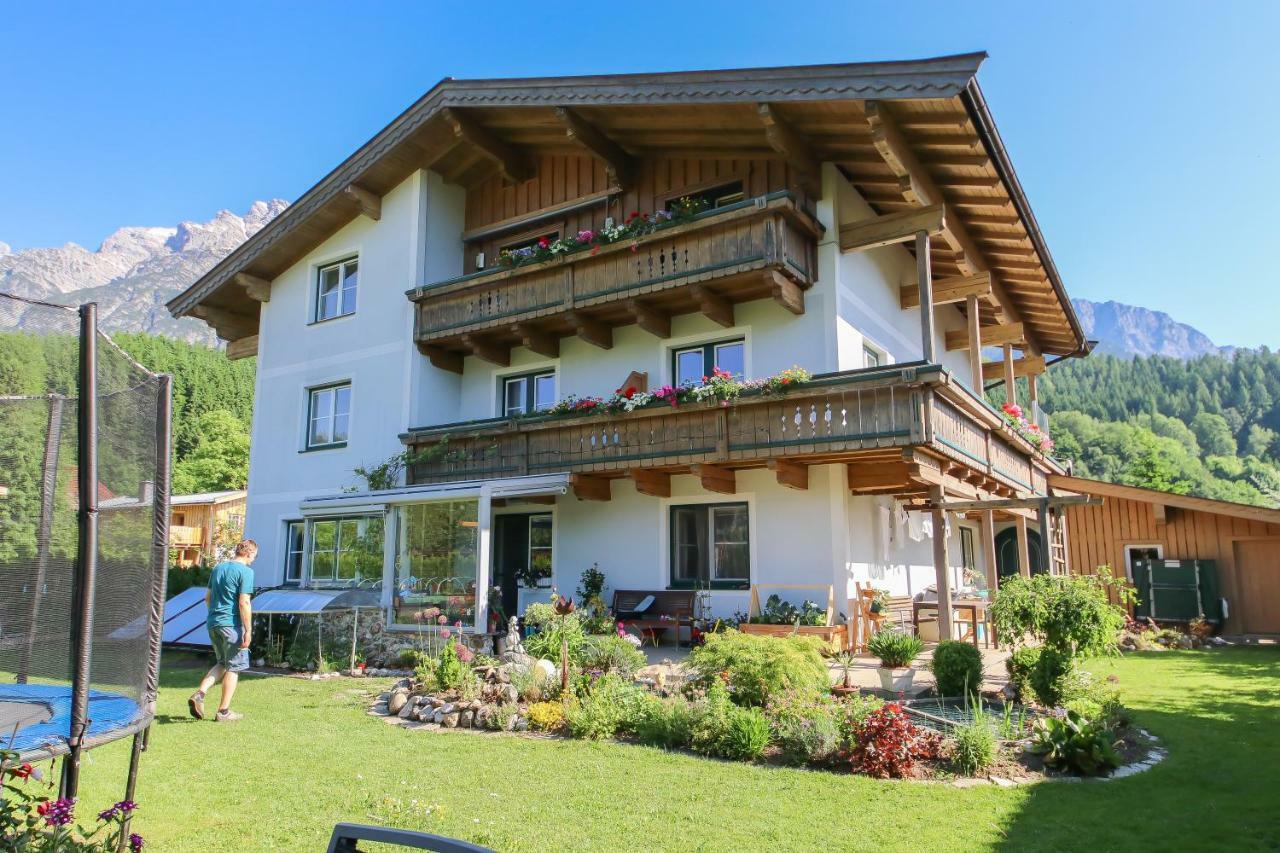 Appartments Niedermoser レオガング エクステリア 写真